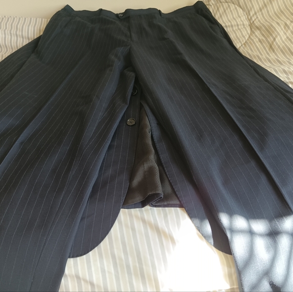 A Blue Strip 50L 46W 32L Suit - Picture 4 of 10